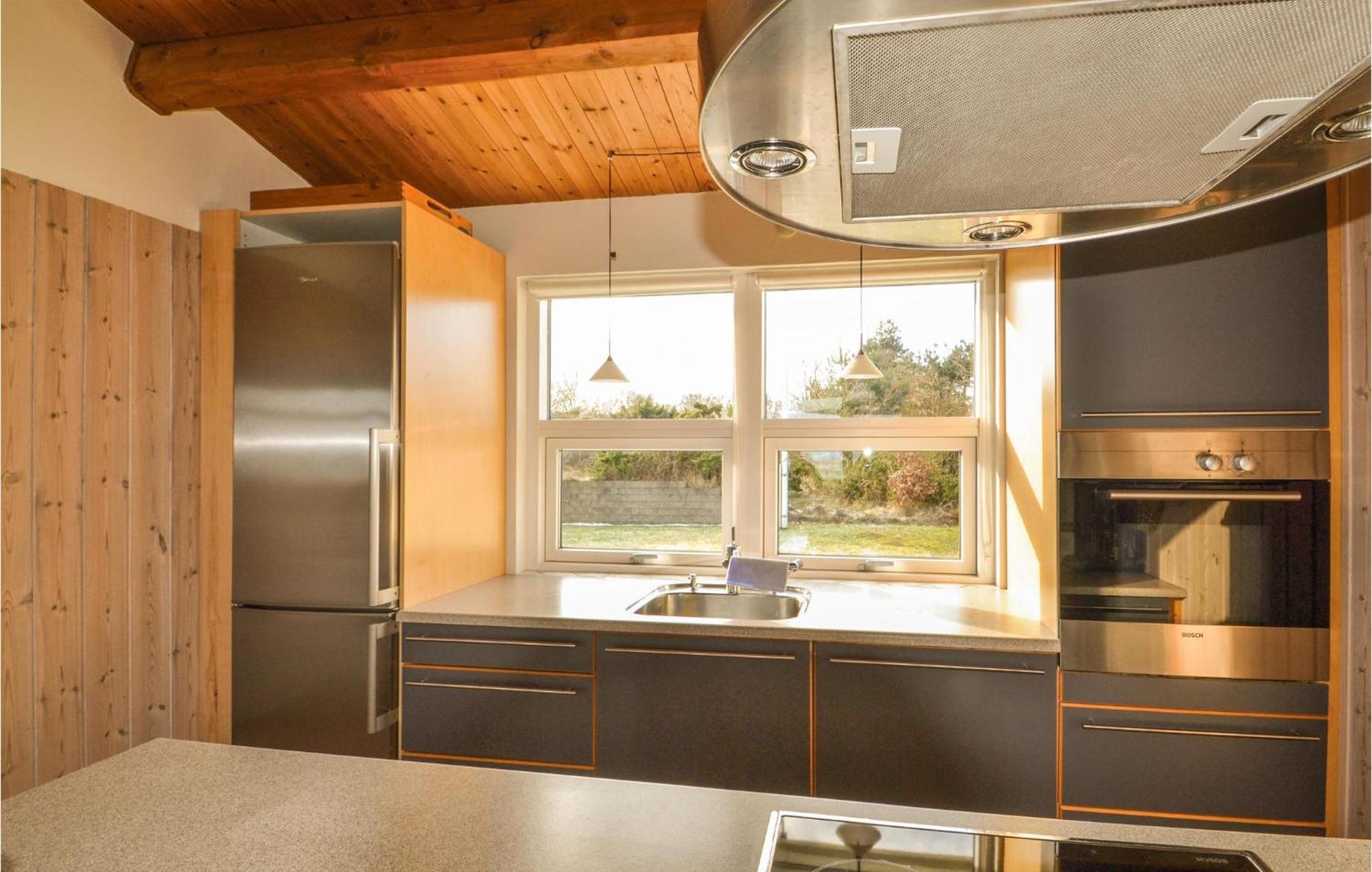 Amazing Home In Orsted With Kitchen ภายนอก รูปภาพ