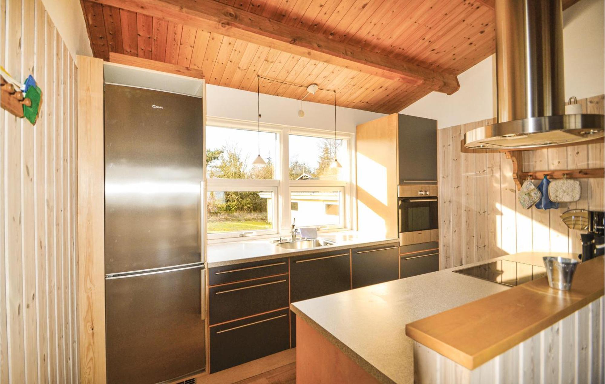 Amazing Home In Orsted With Kitchen ภายนอก รูปภาพ