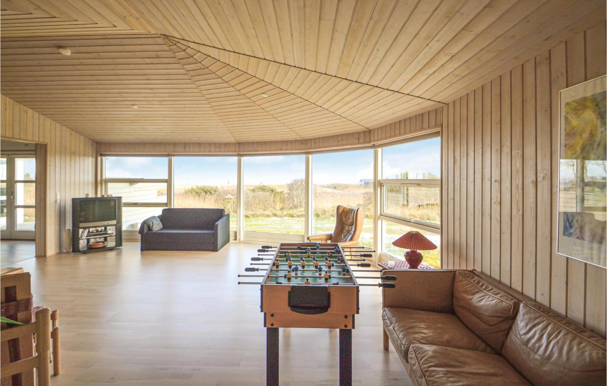 Amazing Home In Orsted With Kitchen ภายนอก รูปภาพ